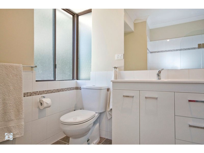 4 Gum Court, Yangebup WA 6164