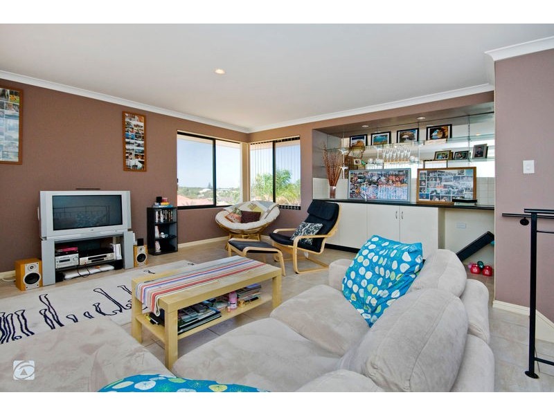 9C Henrietta Court, Coogee WA 6166