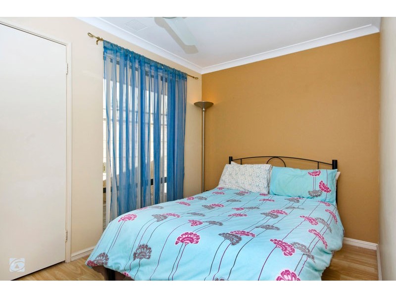 9C Henrietta Court, Coogee WA 6166