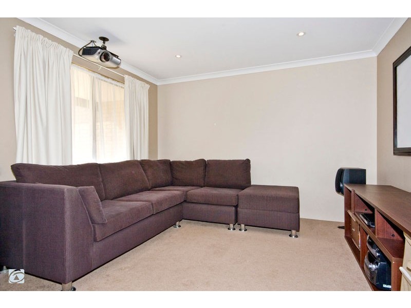 43 Semple Court, South Lake WA 6164