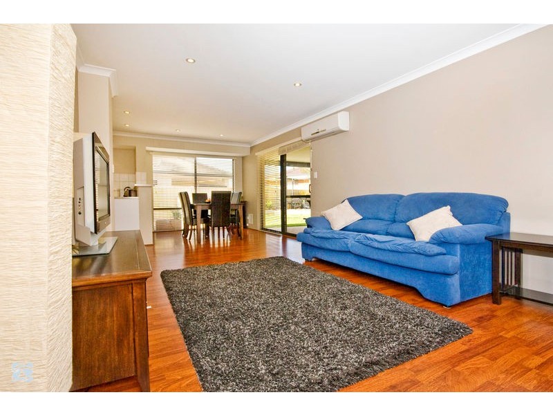 43 Semple Court, South Lake WA 6164