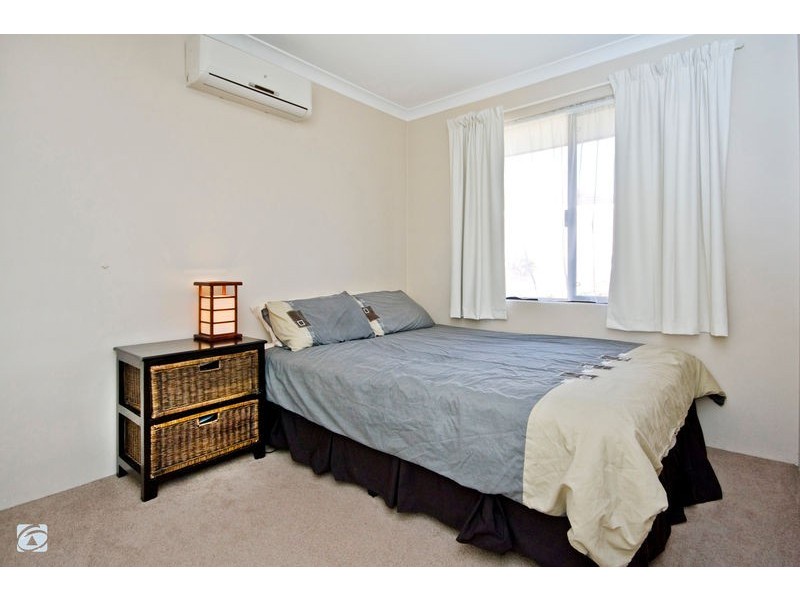 43 Semple Court, South Lake WA 6164