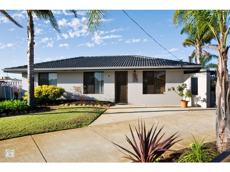 18 Jindabyne Heights, South Lake WA 6164