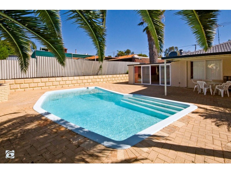 6 Galian Way, Spearwood WA 6163