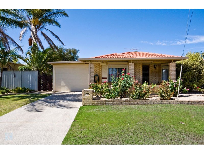 1 Iris Place, Yangebup WA 6164
