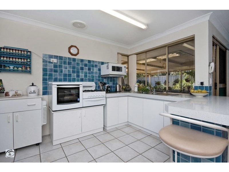 1 Iris Place, Yangebup WA 6164