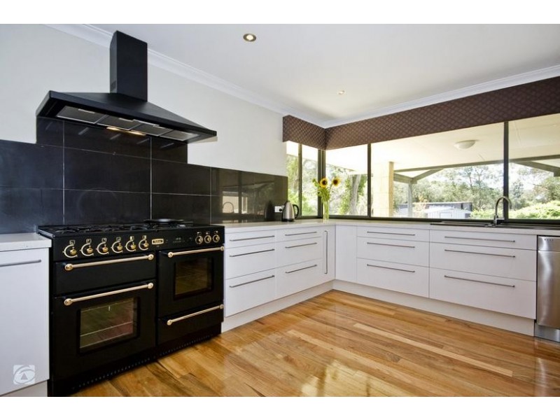 210 Masters Road, Darling Downs WA 6122
