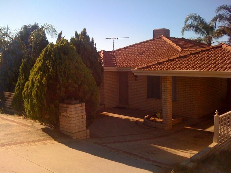 b/7 Cervantes Loop, Yangebup WA 6164