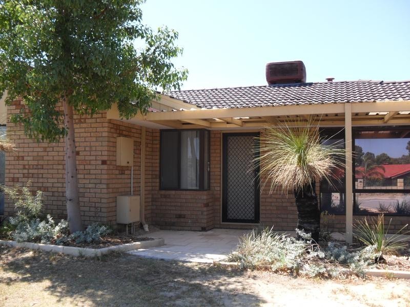 90 Osprey Drive, Yangebup WA 6164