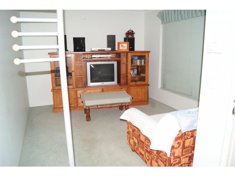 130 Elderberry Drive, South Lake WA 6164