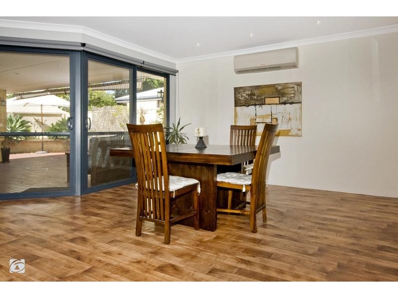 33 Batten Street, Coolbellup WA 6163