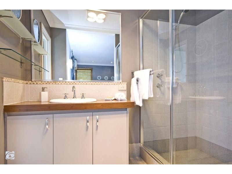 33 Batten Street, Coolbellup WA 6163
