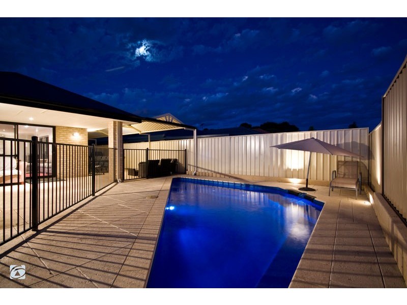 6 Marra Way, South Lake WA 6164