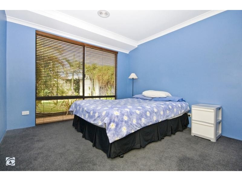 14 Gillen Way, Success WA 6164