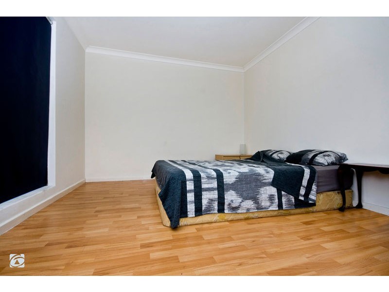 303 Yangebup Road, Yangebup WA 6164