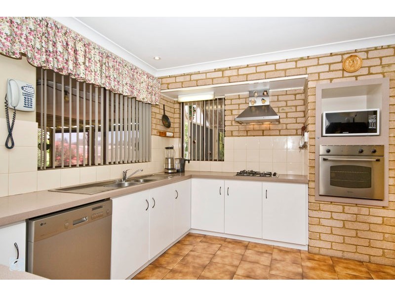 8 Crake Place, Yangebup WA 6164