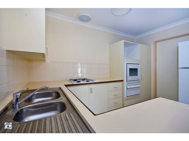 2/2 Argyle Place, Yangebup WA 6164