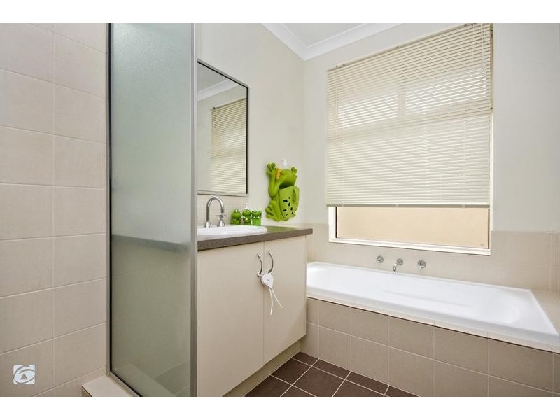 15 Twilight Mews, Aubin Grove WA 6164