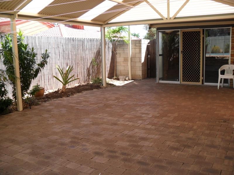 19 Whitlock Terrace, South Lake WA 6164