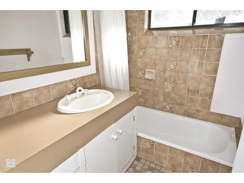 135 Osprey Drive, Yangebup WA 6164