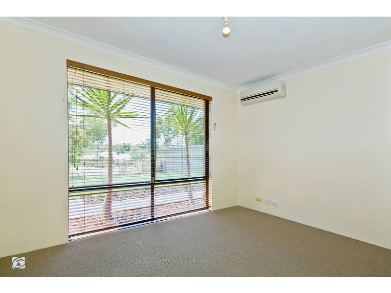 4 Sogan Rise, Yangebup WA 6164