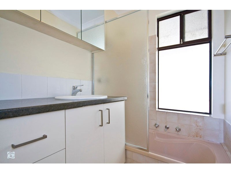 4 Sogan Rise, Yangebup WA 6164