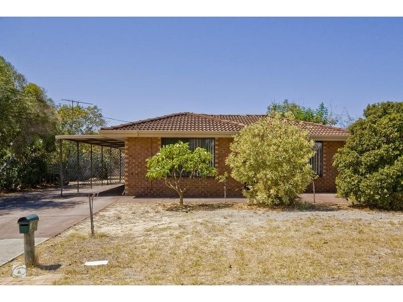 13 Prout Way, Bibra Lake WA 6163