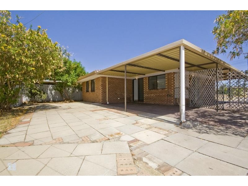 13 Prout Way, Bibra Lake WA 6163