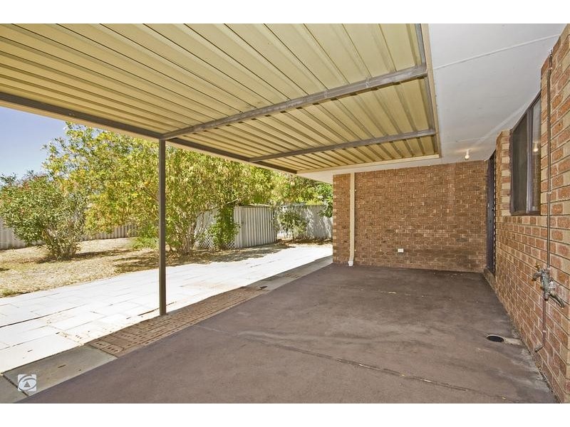 13 Prout Way, Bibra Lake WA 6163