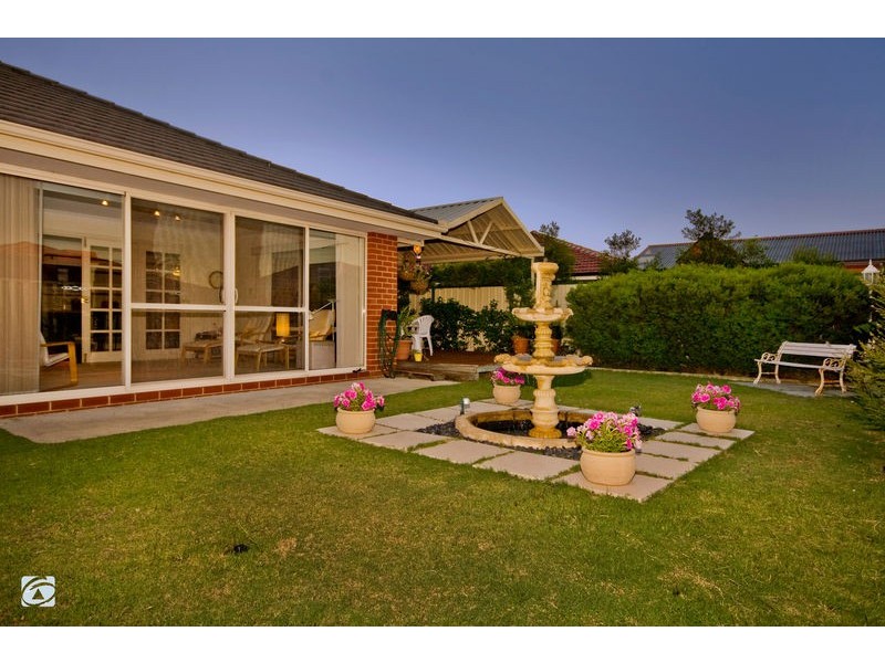 39 Sciano Avenue, Success WA 6164