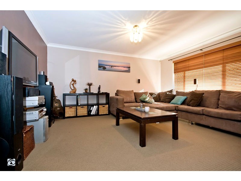 32 Little Rush Close, South Lake WA 6164