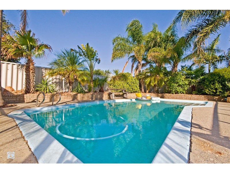 32 Little Rush Close, South Lake WA 6164