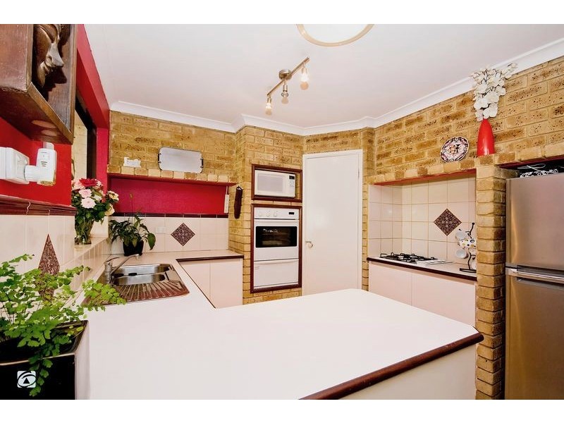 32 Little Rush Close, South Lake WA 6164