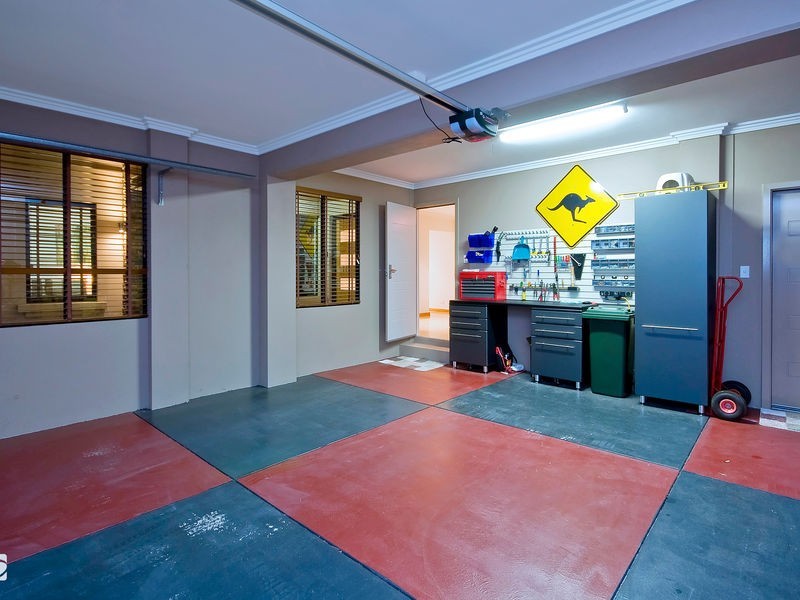 9 Aubin Grove Link, Aubin Grove WA 6164