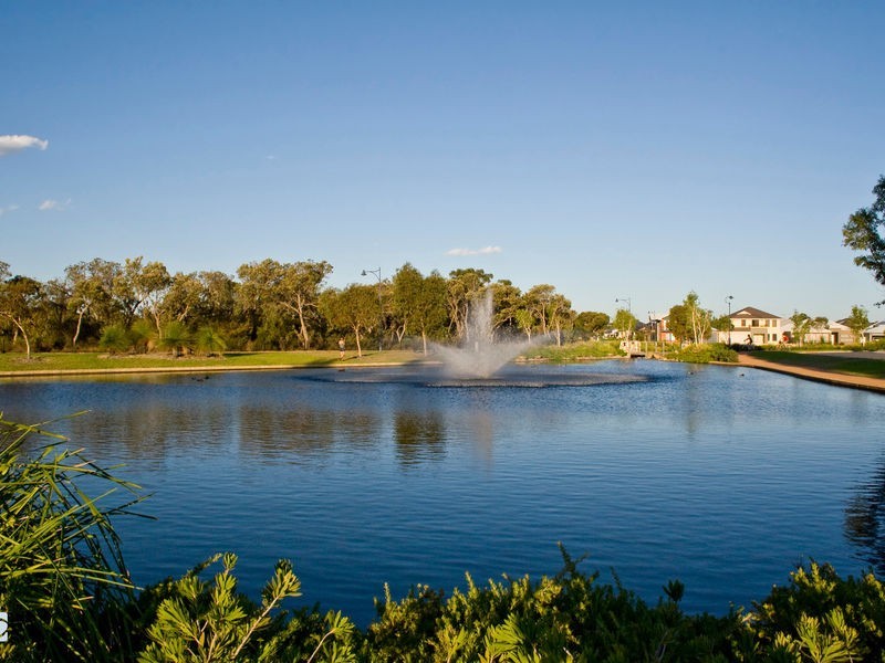 9 Aubin Grove Link, Aubin Grove WA 6164