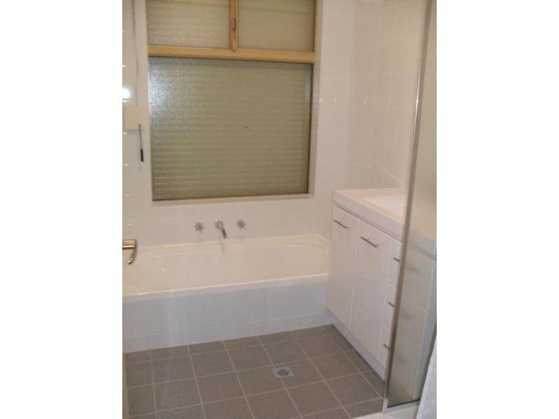 9 Carey Place, Gosnells WA 6110