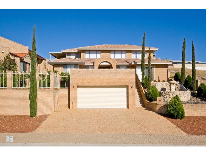 13 Hayward Parade, Coogee WA 6166