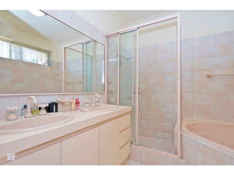 13 Hayward Parade, Coogee WA 6166