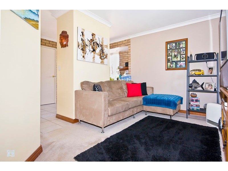 17 Jeavons Place, South Lake WA 6164