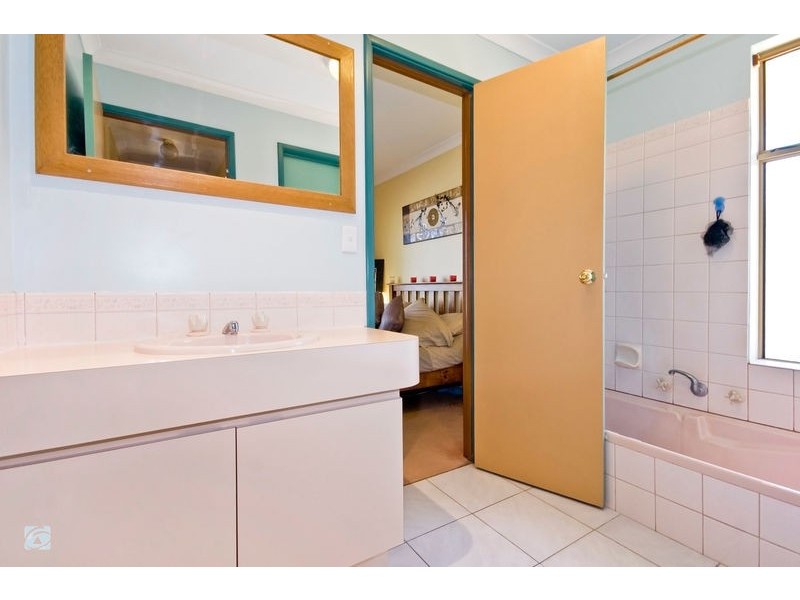 17 Jeavons Place, South Lake WA 6164