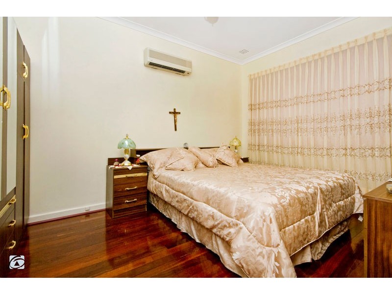 52 Coolbellup Avenue, Coolbellup WA 6163