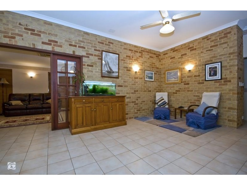 8 Jilakin Loop, Canning Vale WA 6155