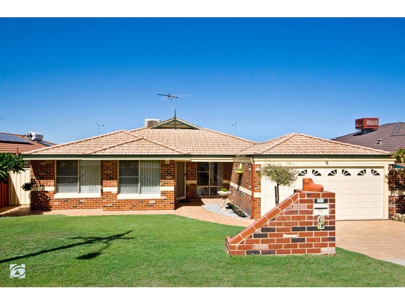 28 Yangebup Road, Yangebup WA 6164