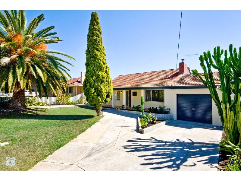 40 Williams Road, Coolbellup WA 6163