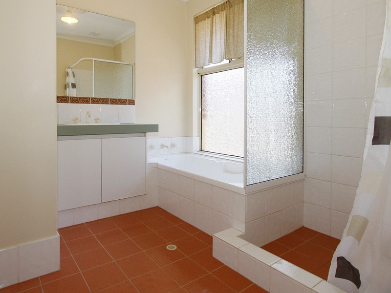 54 Lesueur Pass, Beeliar WA 6164