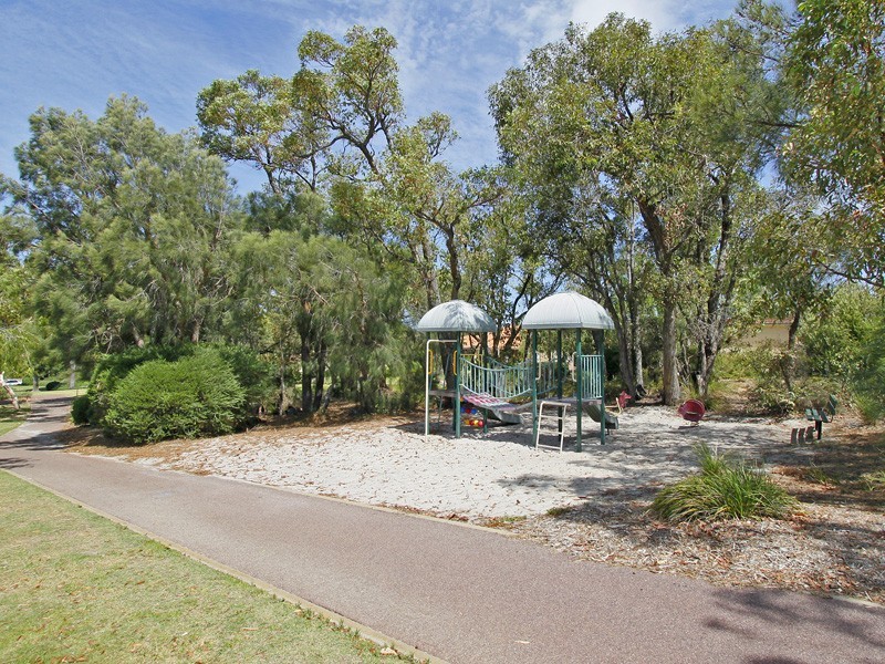 54 Lesueur Pass, Beeliar WA 6164