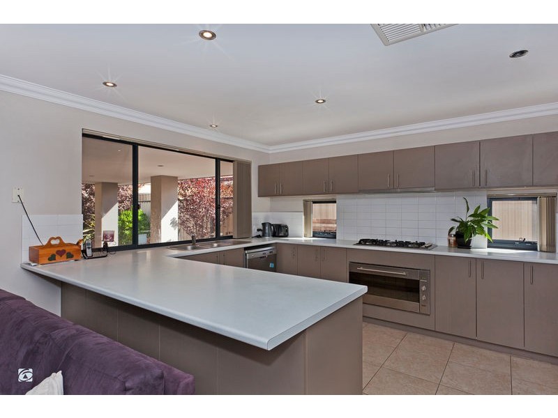 43 Kesiya Turn, Aubin Grove WA 6164