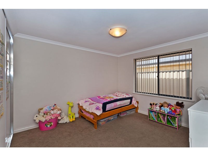 43 Kesiya Turn, Aubin Grove WA 6164