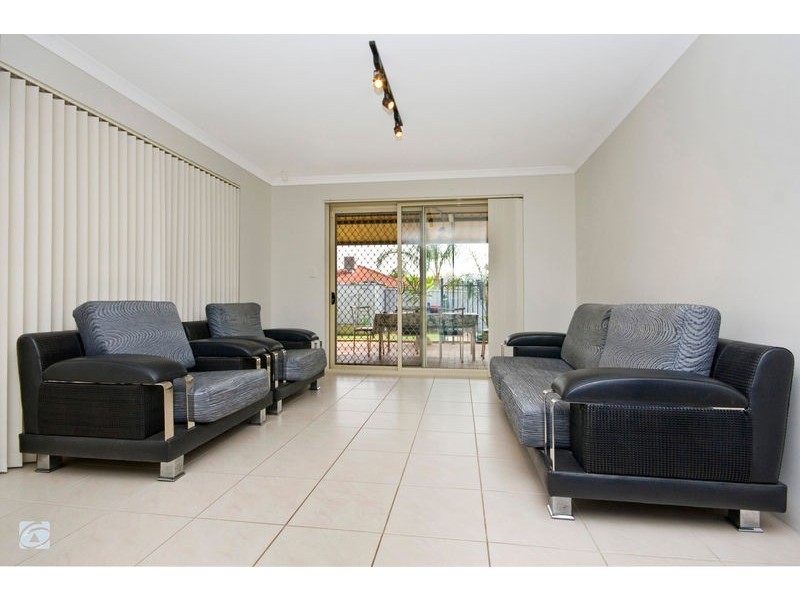 14 Silvereye Court, Beeliar WA 6164