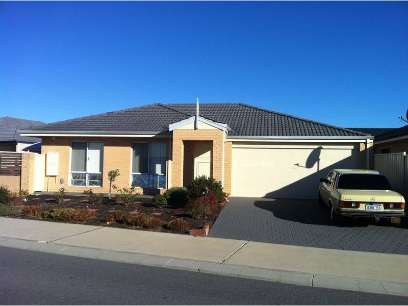 2 Caterpillar Road, Success WA 6164